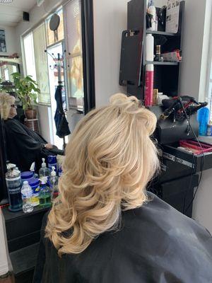 Salem Beauty Salon