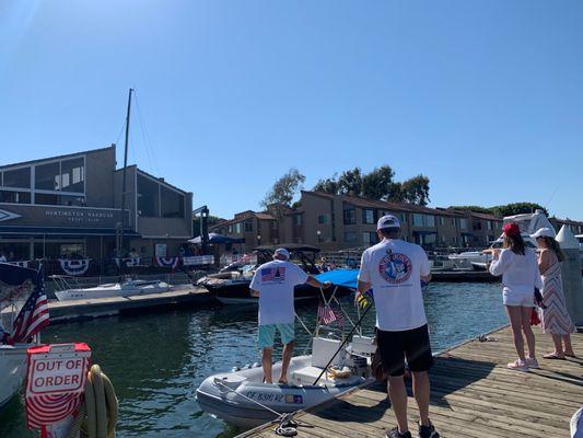 Huntington Harbour Yacht Club