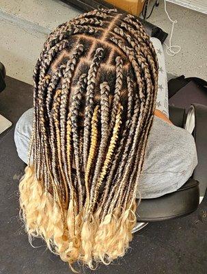 Dora Africa Hair Braiding
