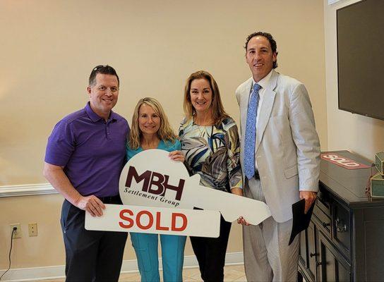 Roya Delaney-RE/MAX Gateway