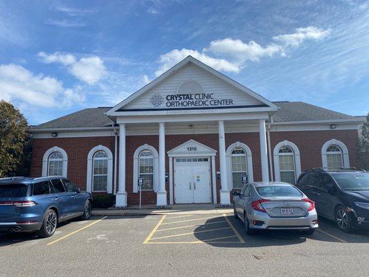 Crystal Clinic Orthopedic Center