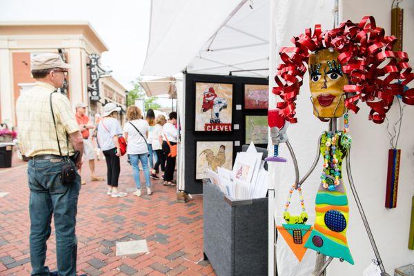 This Weekend - Art in the Village with Craft Marketplace