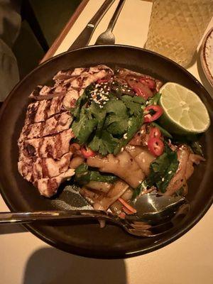 Garlic noodles with chicken