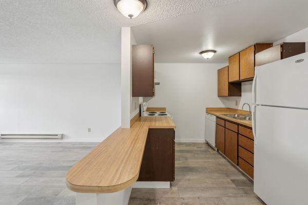 modern-kitchen-highlands-apartments-billings-mt