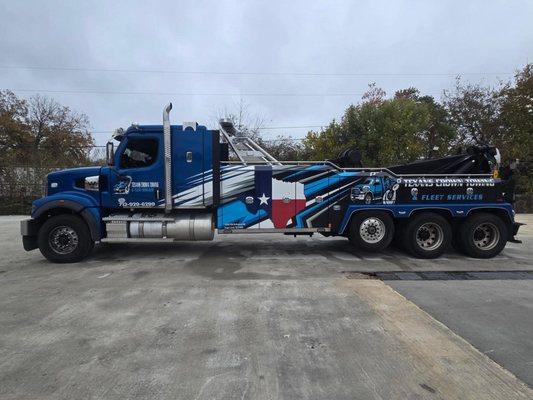 Texans Crown Towing - Heavy Duty and Recovery