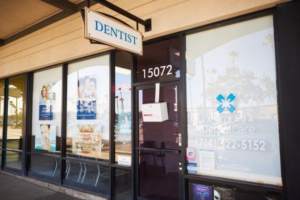 La Mirada Dental Care