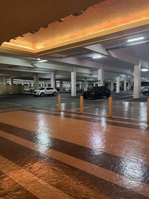 10/15/2023 West valet/ride share pick up!