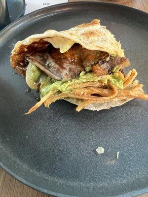 Cachetadas! Gourmet beef taco!