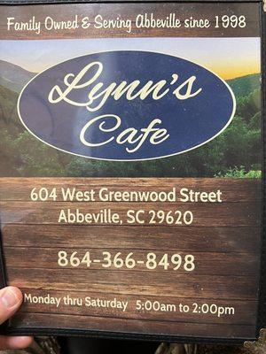 Lynn's Cafe!