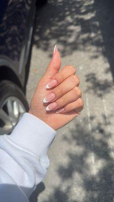 Acrylic nails