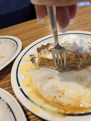 Illustrating the thin pancakes...3 of them what a joke.