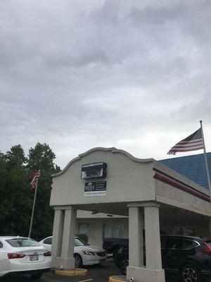 Front Entrance/Front Desk Area