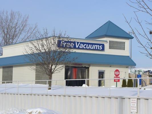 Front of Southland Auto Wash - Alpine location