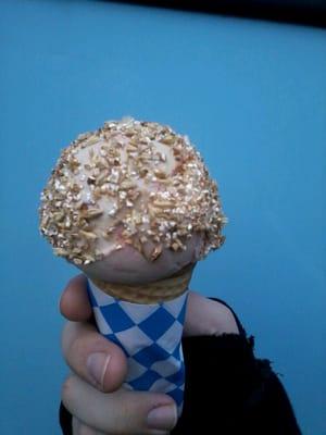 50 licks "deconstructed strawberry lambic". She topped my cone w/ crushed malt! I want this as a standard topping!