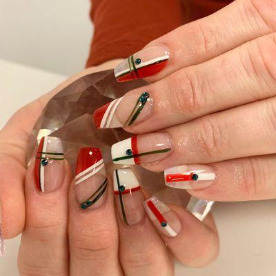 Design Her Nails