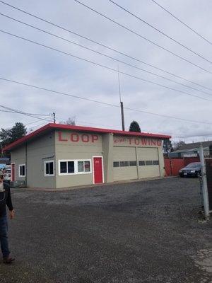 Loop Hi-Way Towing