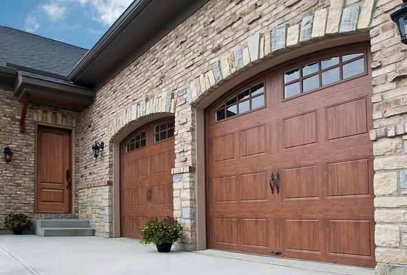 Villas Garage Door Aurora