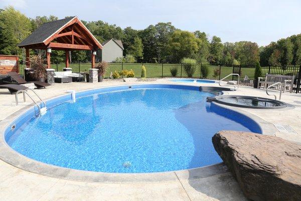 Majestic Pools & Spa