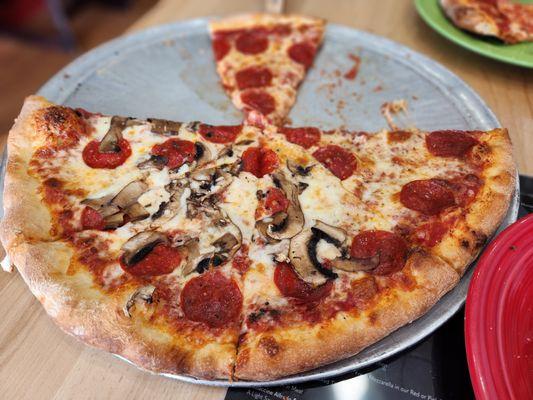 Little Guys Pizza And Subs