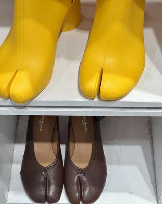 Shoes for hoofed feet! lol