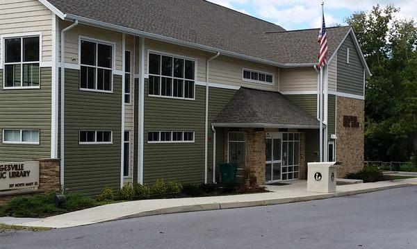 Hedgesville Public Library Entrance