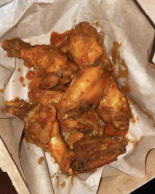 Jolene's Wings + Beer