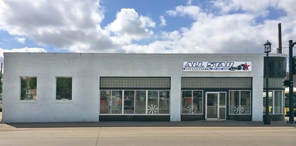 All Star Baggers at 2900 Main Street Dallas, TX 75226