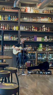 Local Liquor and Lounge