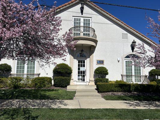 Paradigm Clinical Research Redding building