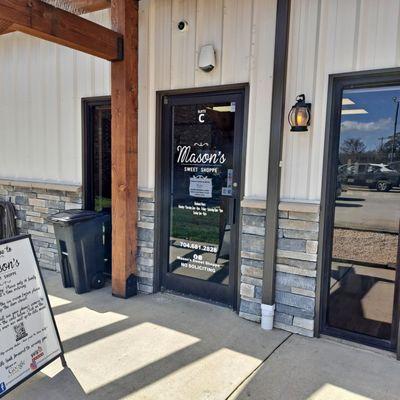 Mason’s Sweet Shoppe