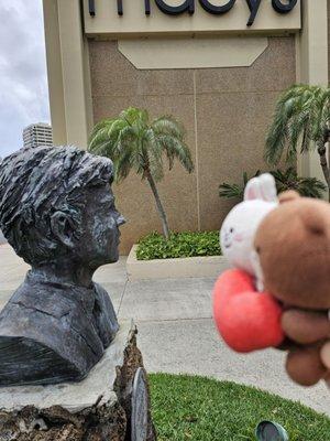 Jack Lord Memorial Bust