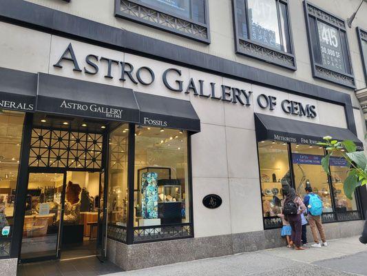 Astro Gallery of Gems