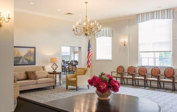 The Residence at Valley Farm Lounge.