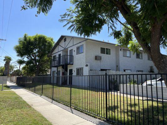 Warren Street Family Village