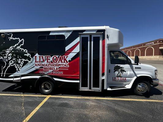 Live Oak Animal Hospital Mobile Clinic