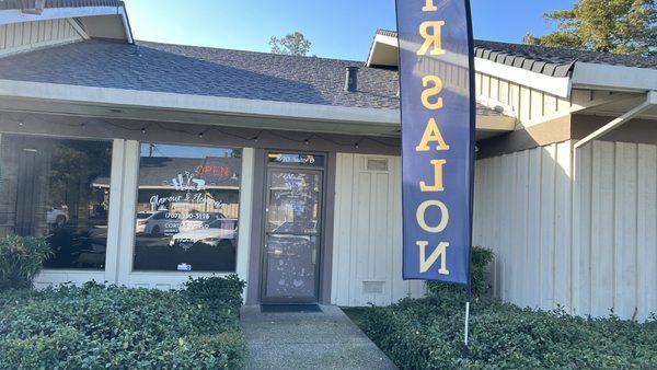 Glamour y Elegancia Beauty Salon