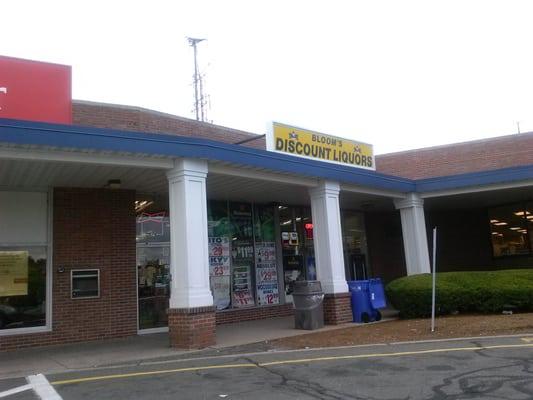 Blooms Discount Liquor