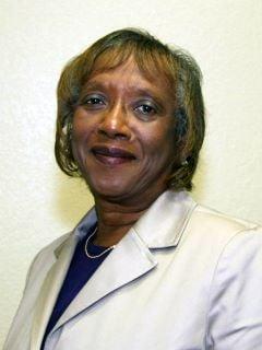 Vera Washington - Century 21 Arizona Foothills