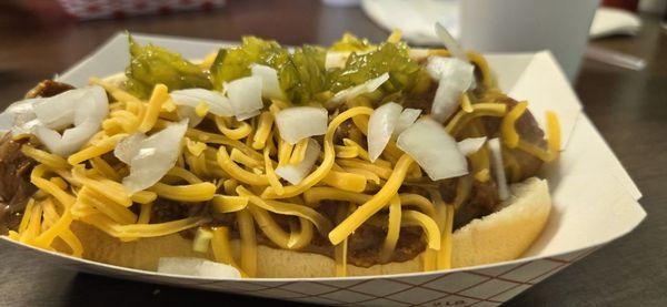 Dirty Dog (chili, cheese onion)
