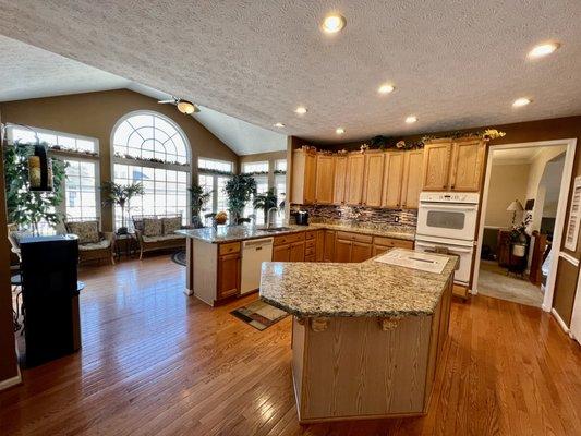 Peachy Clean Home Concierge