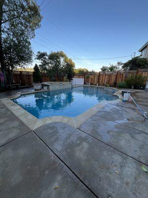 Santiago's Pool Service's