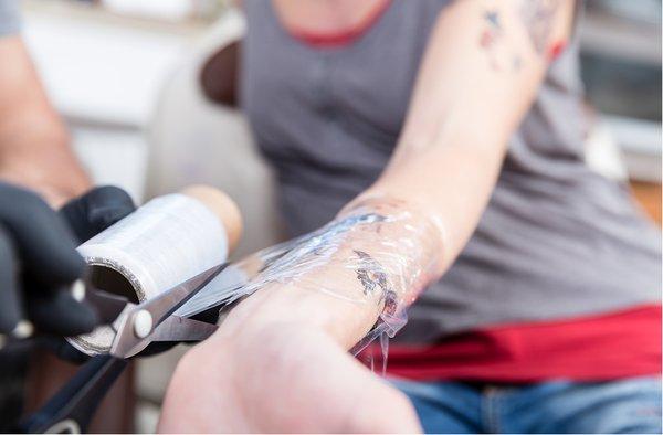 Hybiscus Tattoo and Piercing