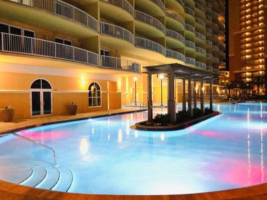 THE EVER-CHANGING CALYPSO POOL LIGHTING SYSTEM MAKES EVERY EVENING SPECIAL!