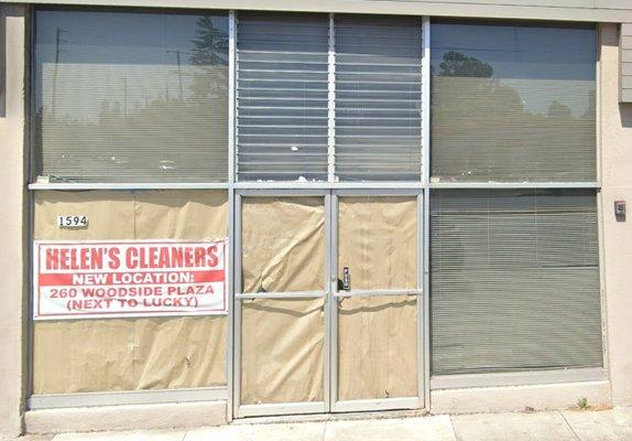 Watch out, the business moved (simply to the adjoining mall!)