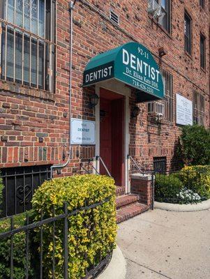 Teeth cleaned by my amazing Dentist today!!!!