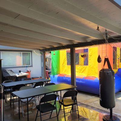 6 foot black tables and metal black folding chairs rent !!!