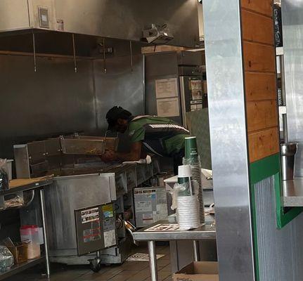 Workers doing nothing while phones are ringing like crazy