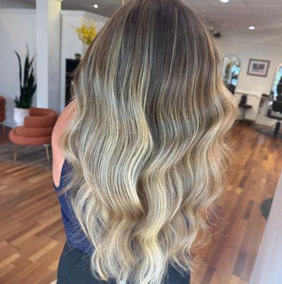 Ultimathule Hair Salon