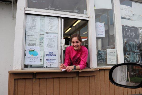 Jocelyn Hardina, a teen worker ready to serve!