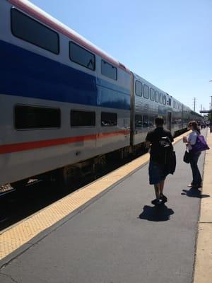 Metra Metropolitan Rail